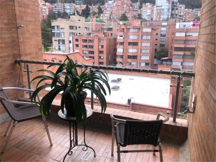 Apartamento en venta en Los Rosales, Bogotá · foto 4 de 18