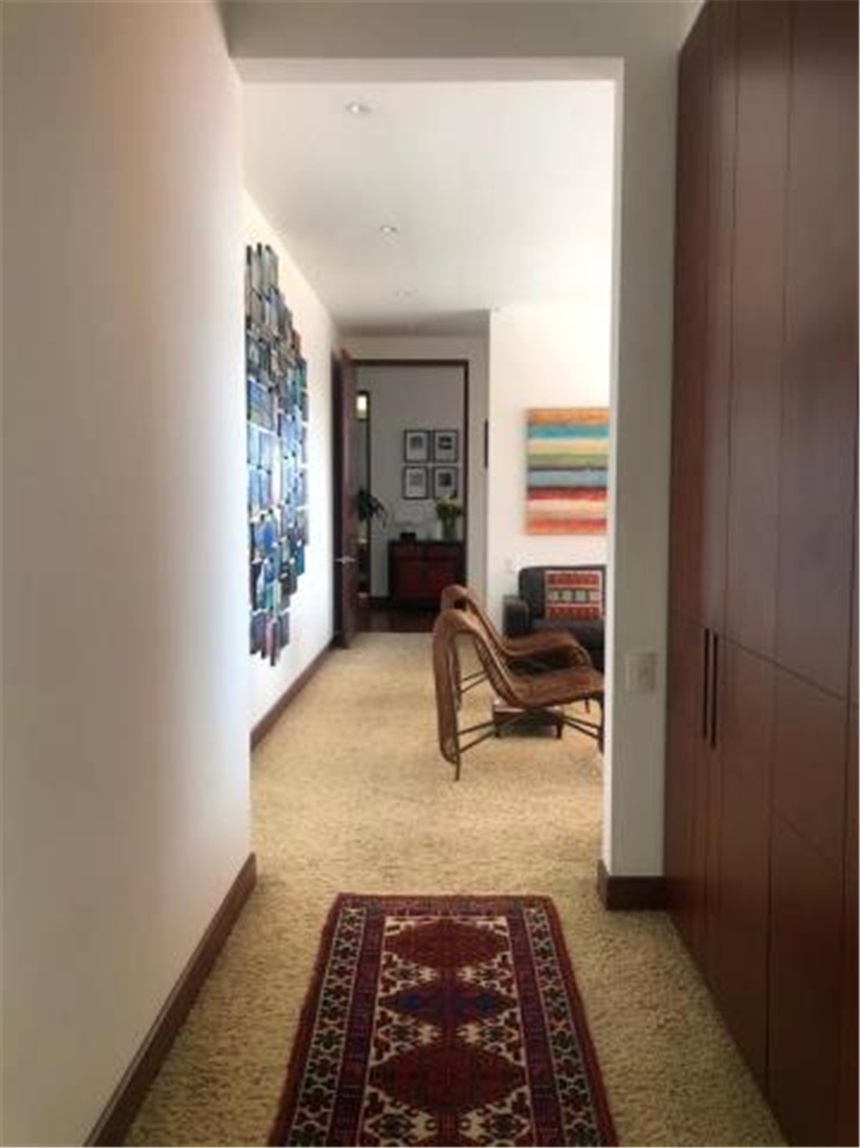 Apartamento en venta en Los Rosales, Bogotá · foto 10 de 18