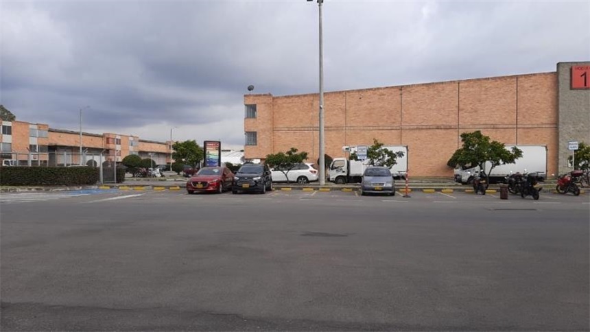Oficina en venta en Siberia, Cota, 29 m² · foto 2 de 13