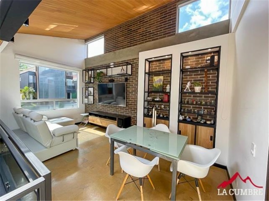 Casa de 3 alcobas en venta en Cd San Lucas, Medellín, 291 m² · foto 17 de 24