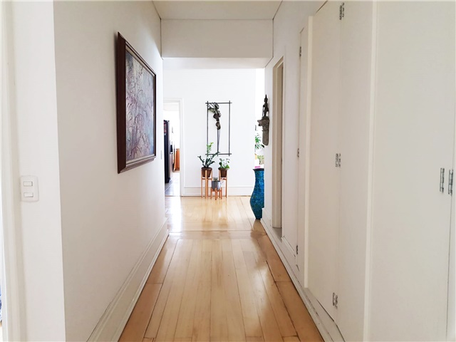 Apartamento en venta en El Campestre, Medellín · foto 4 de 13