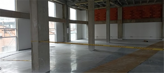 Edificio en venta en Perpetuo Socorro, Medellín, 2500 m² · foto 3 de 14