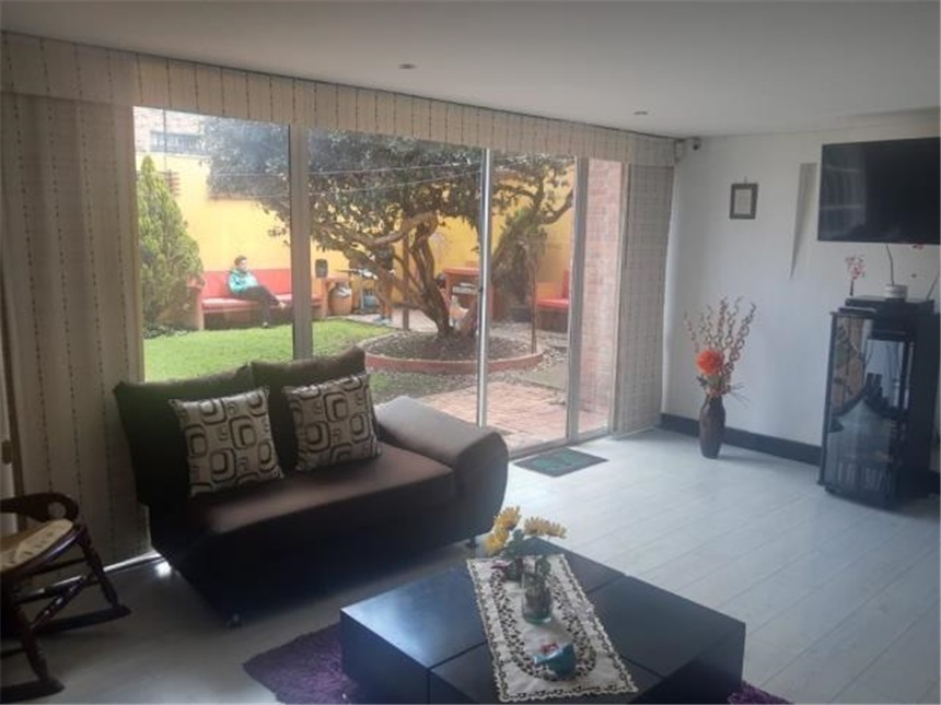 Casa en venta en Niza, Bogotá · foto 15 de 24