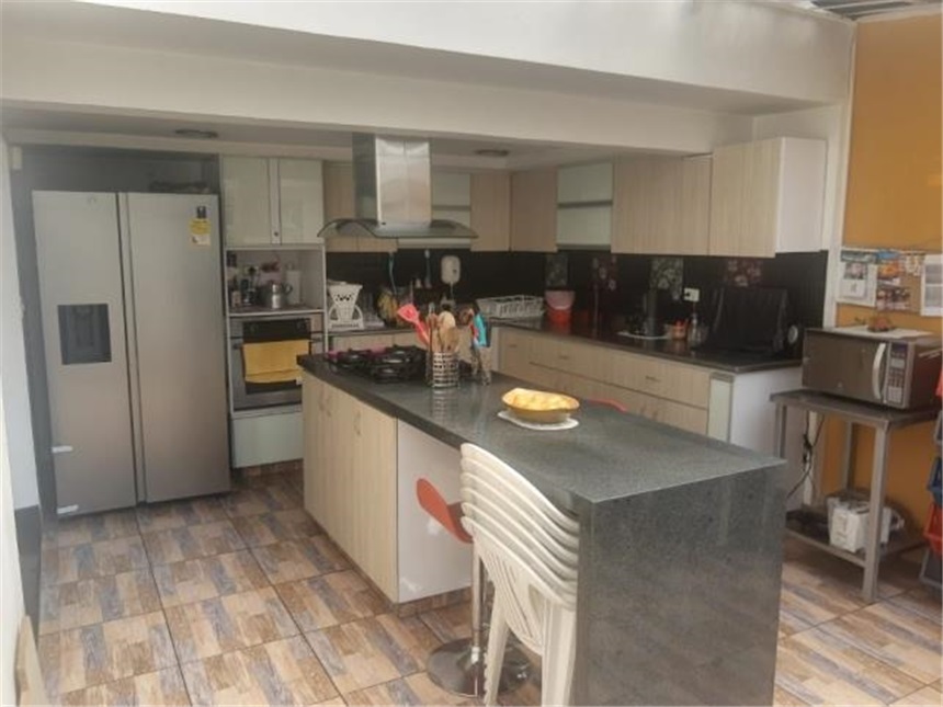 Casa en venta en Niza, Bogotá · foto 10 de 24