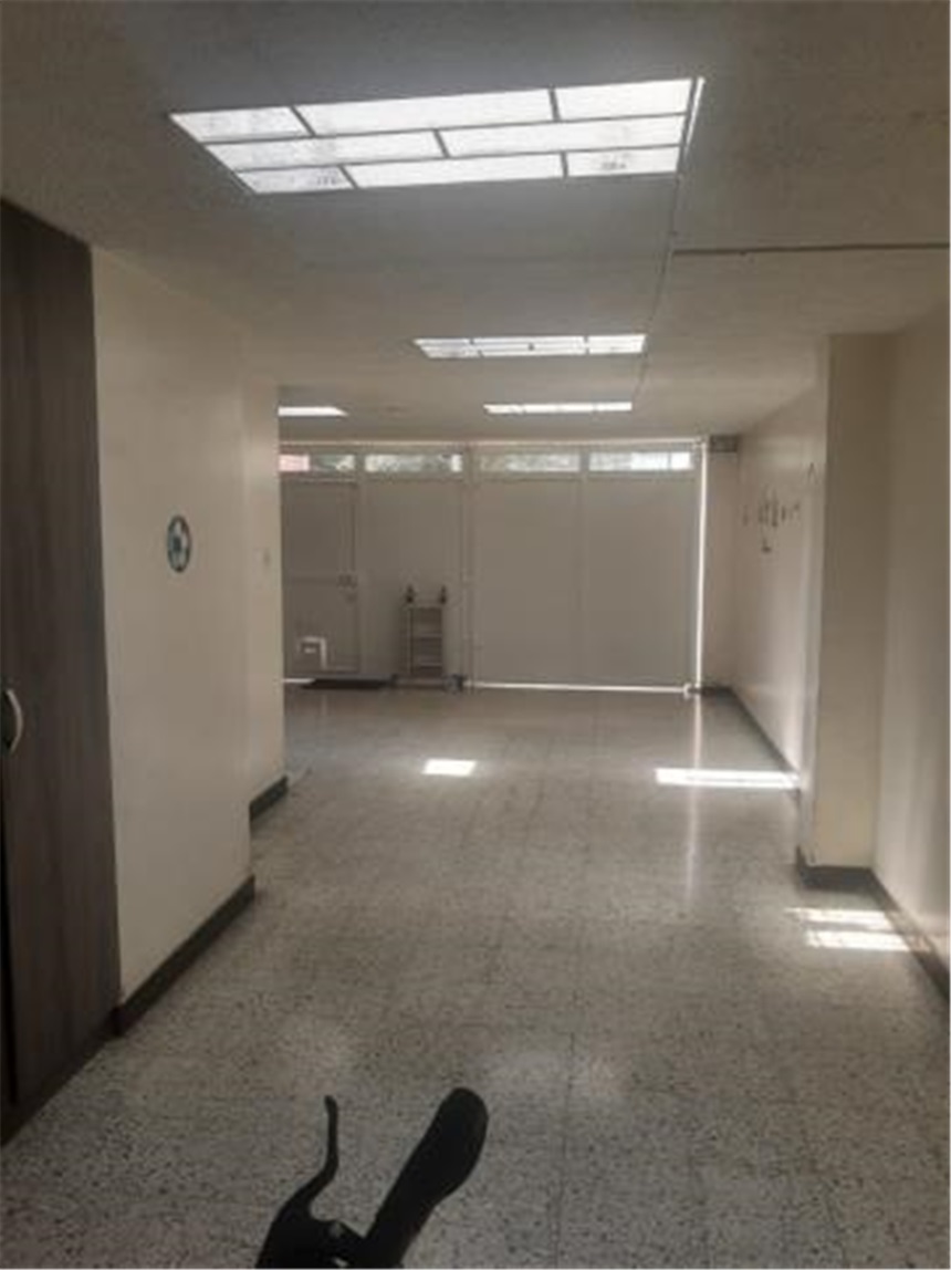 Casa en venta en Niza, Bogotá · foto 6 de 24