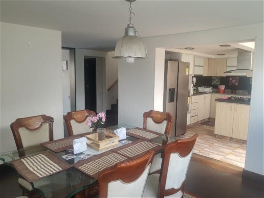 Casa en venta en Niza, Bogotá · foto 9 de 24