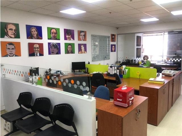 Oficina en Venta - Pogled 6