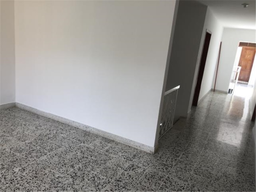 Casa de 7 alcobas en venta en Nuevo Sotomayor, Bucaramanga, 400 m² · foto 14 de 19