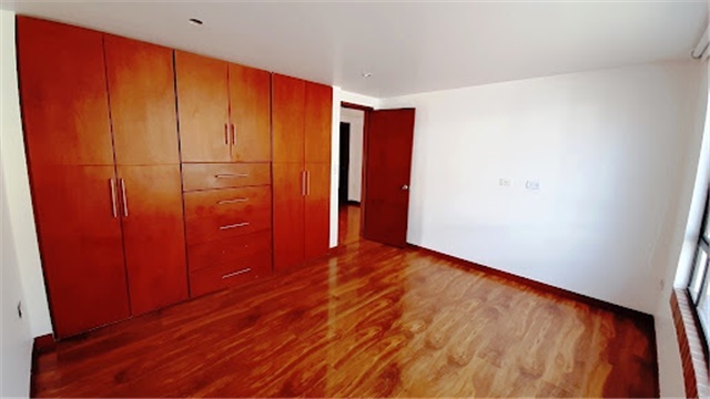 Casa de 5 alcobas en venta en Pueblo Viejo, Cota, 233 m² · foto 14 de 23