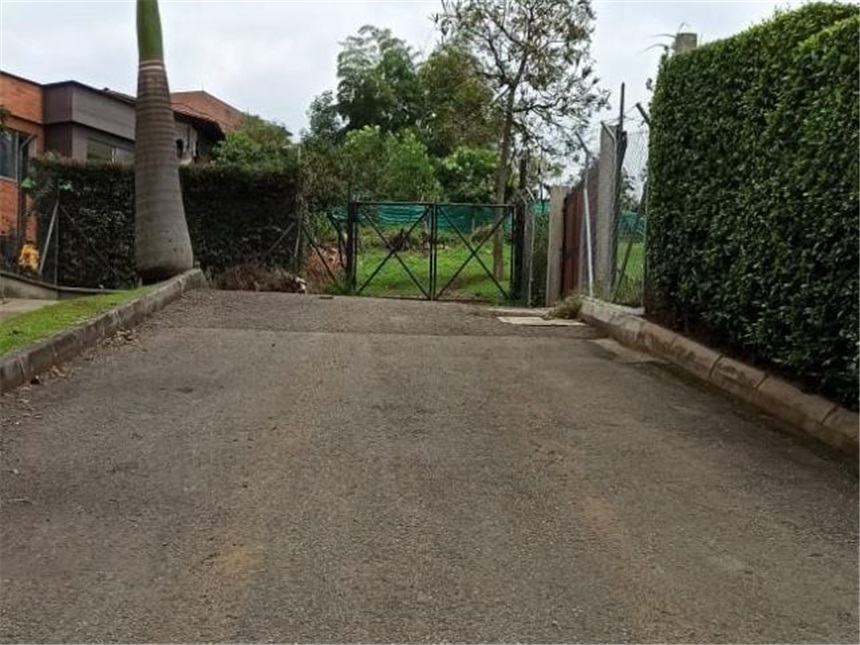 Casa de 5 alcobas en venta en Alto De Misael, Envigado, 180 m² · foto 9 de 10
