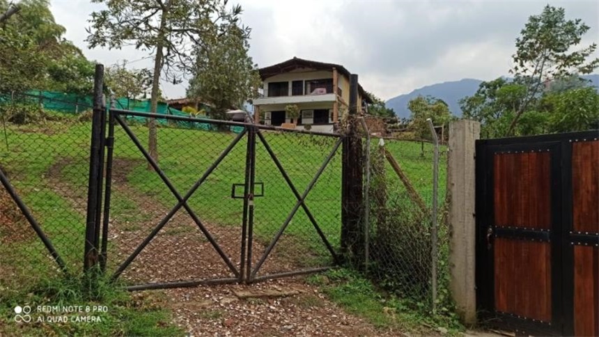 Casa de 5 alcobas en venta en Alto De Misael, Envigado, 180 m² · foto 4 de 10