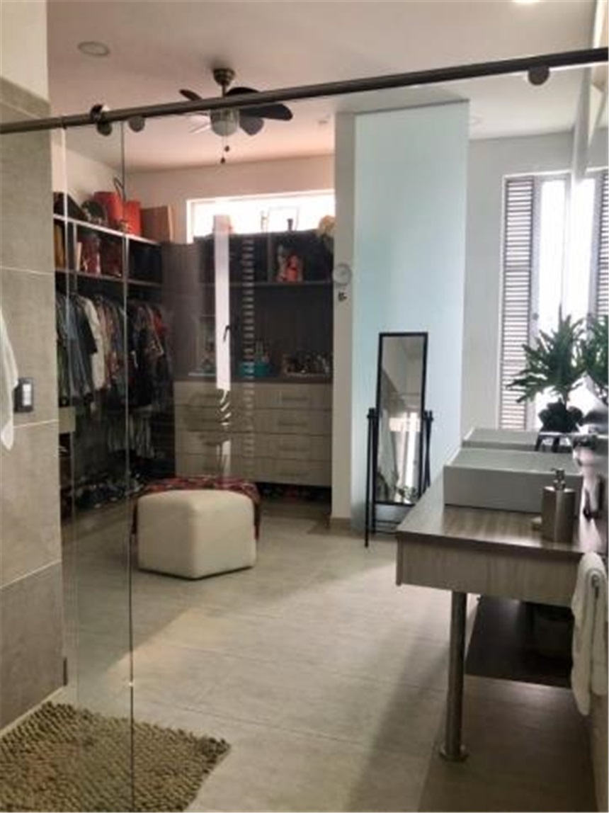Casa de 4 alcobas en venta en Alfaguara, Jamundí, 1125 m² · foto 12 de 21