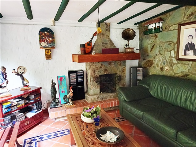Casa de 4 alcobas en venta en Altos Del Poblado, Medellín, 295 m² · foto 3 de 20