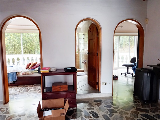 Casa de 4 alcobas en venta en Altos Del Poblado, Medellín, 295 m² · foto 15 de 20