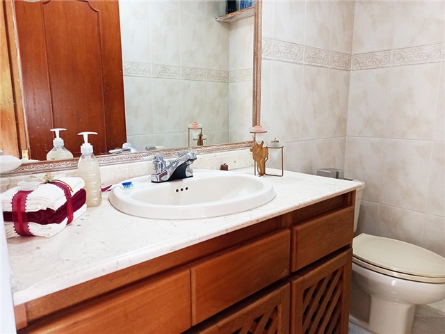 Casa de 4 alcobas en venta en Altos Del Poblado, Medellín, 295 m² · foto 18 de 20