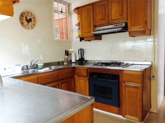 Casa de 3 alcobas en venta en El Diamante 2, Medellín, 229 m² · foto 6 de 20