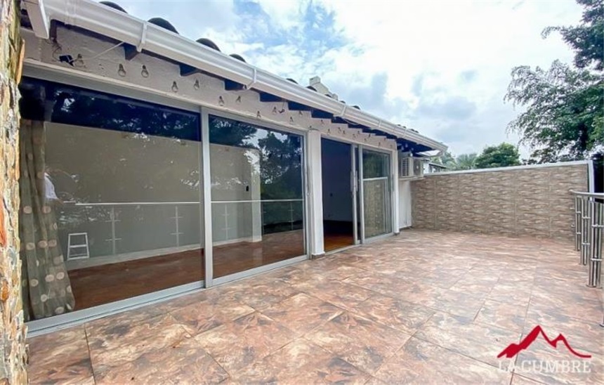 Casa de 4 alcobas en venta en El Poblado, Medellín, 390 m² · foto 20 de 24