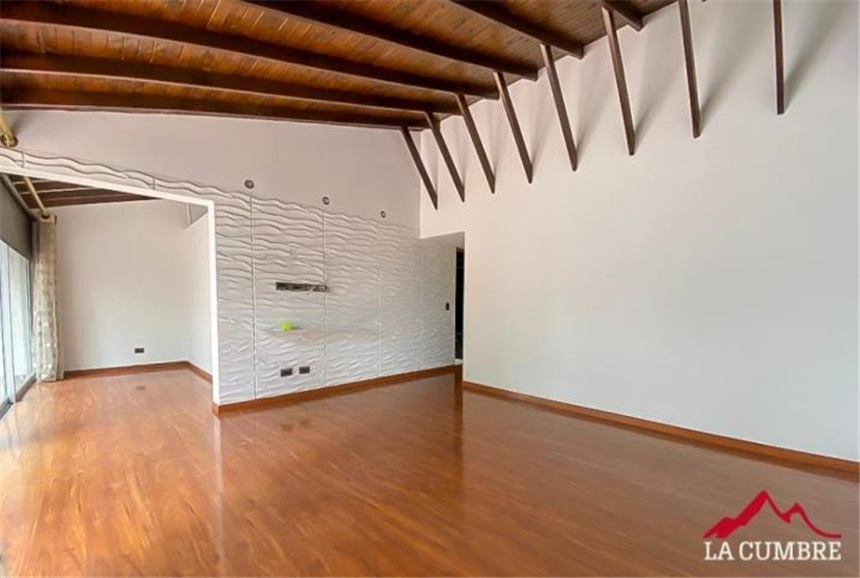 Casa de 4 alcobas en venta en El Poblado, Medellín, 390 m² · foto 16 de 24