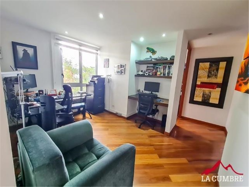 Apartamento en venta en El Poblado, Medellín · foto 3 de 14