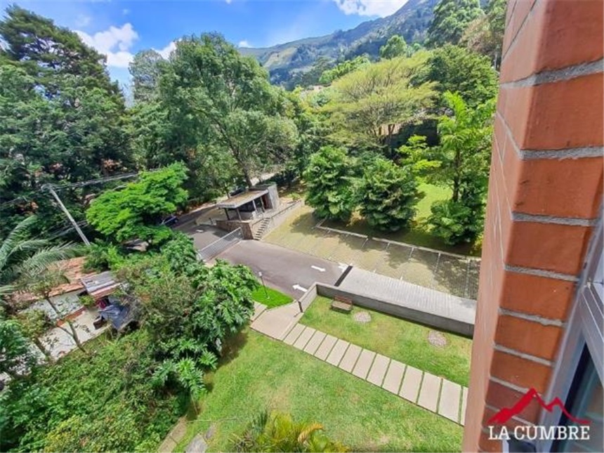 Apartamento en venta en El Poblado, Medellín · foto 14 de 14