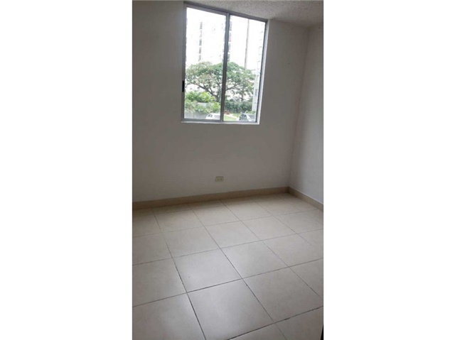 Apartamento de 2 alcobas en venta en Cencar- Yumbo, Cali, 50 m² · foto 5 de 21