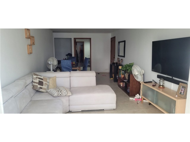 Apartamento de 3 alcobas en venta en Manga, Cartagena, 129 m² · foto 5 de 10