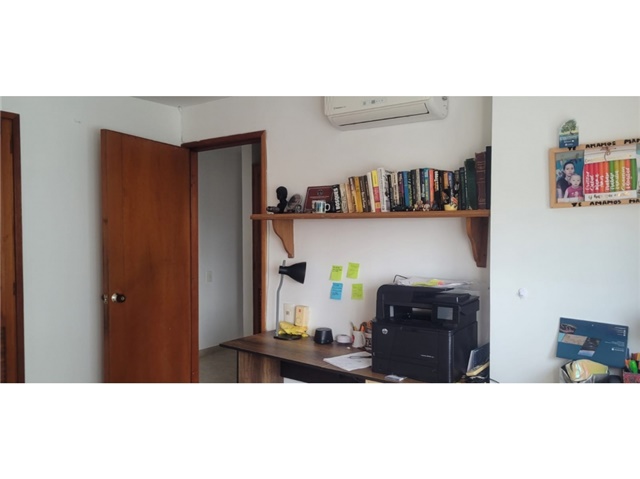 Apartamento de 3 alcobas en venta en Manga, Cartagena, 129 m² · foto 7 de 10