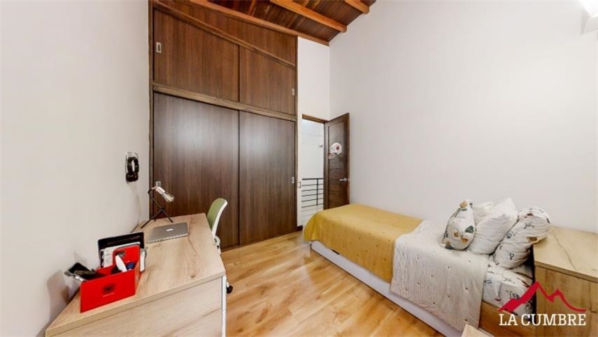 Casa de 3 alcobas en venta en Las Palmas, Medellín, 158 m² · foto 10 de 20