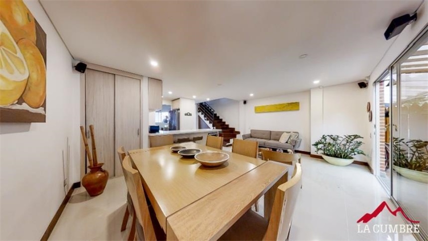 Casa de 3 alcobas en venta en Las Palmas, Medellín, 158 m² · foto 3 de 20