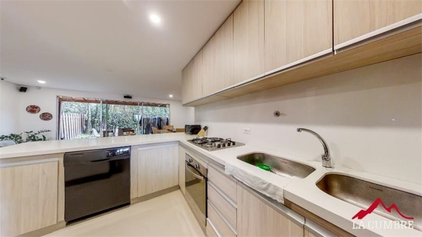 Casa de 3 alcobas en venta en Las Palmas, Medellín, 158 m² · foto 6 de 20