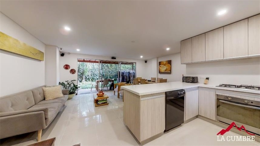 Casa de 3 alcobas en venta en Las Palmas, Medellín, 158 m² · foto 7 de 20