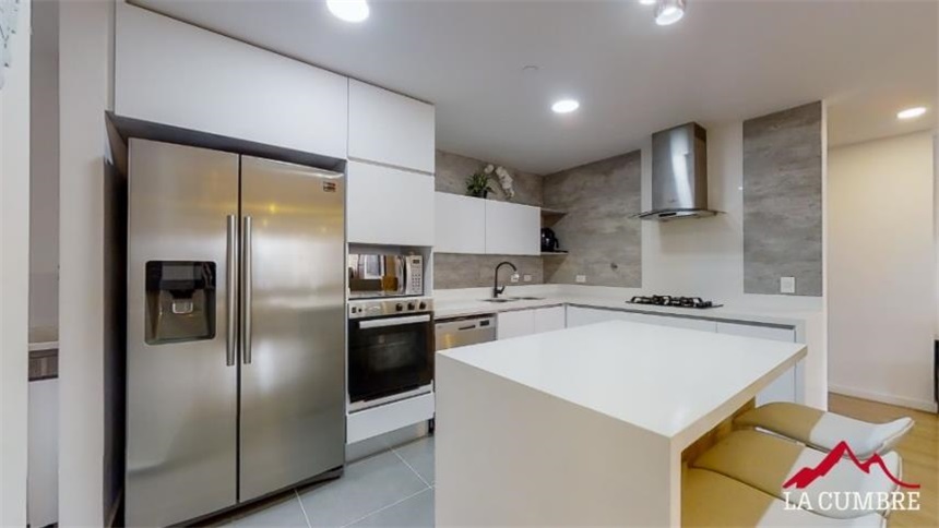 Apartamento de 3 alcobas en venta en Loma De Las Brujas, Envigado, 170 m² · foto 9 de 21