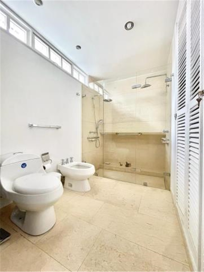 Casa de 4 alcobas en venta en Cerros De Suba, Bogotá, 550 m² · foto 14 de 24