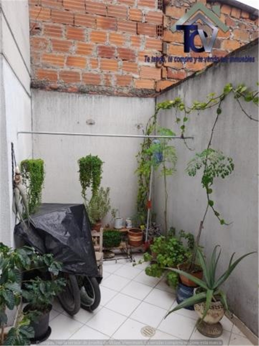 Apartamento de 3 alcobas en venta en El Poblado, Girón, 112 m² · foto 17 de 18