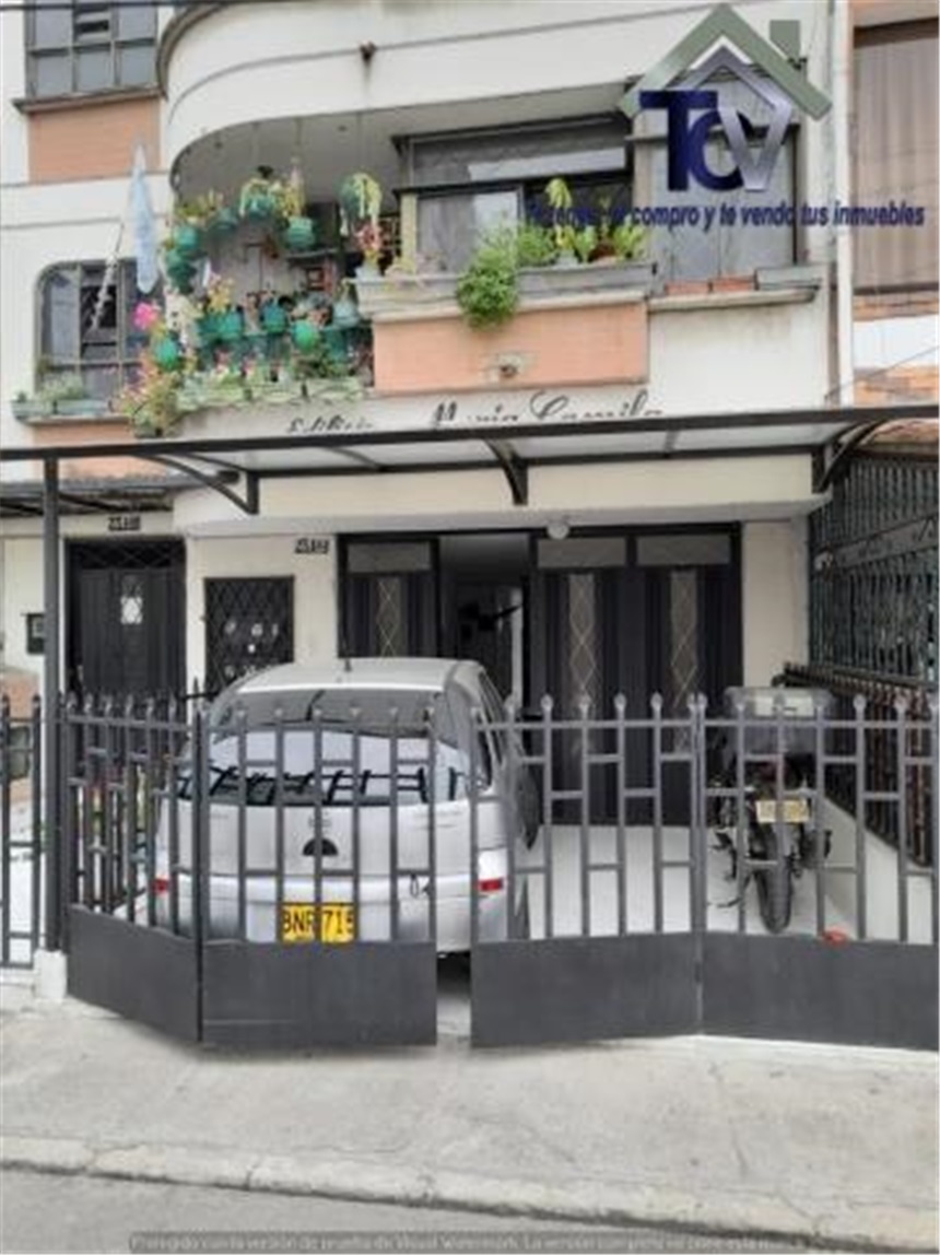 Apartamento de 3 alcobas en venta en El Poblado, Girón, 112 m² · foto 2 de 18
