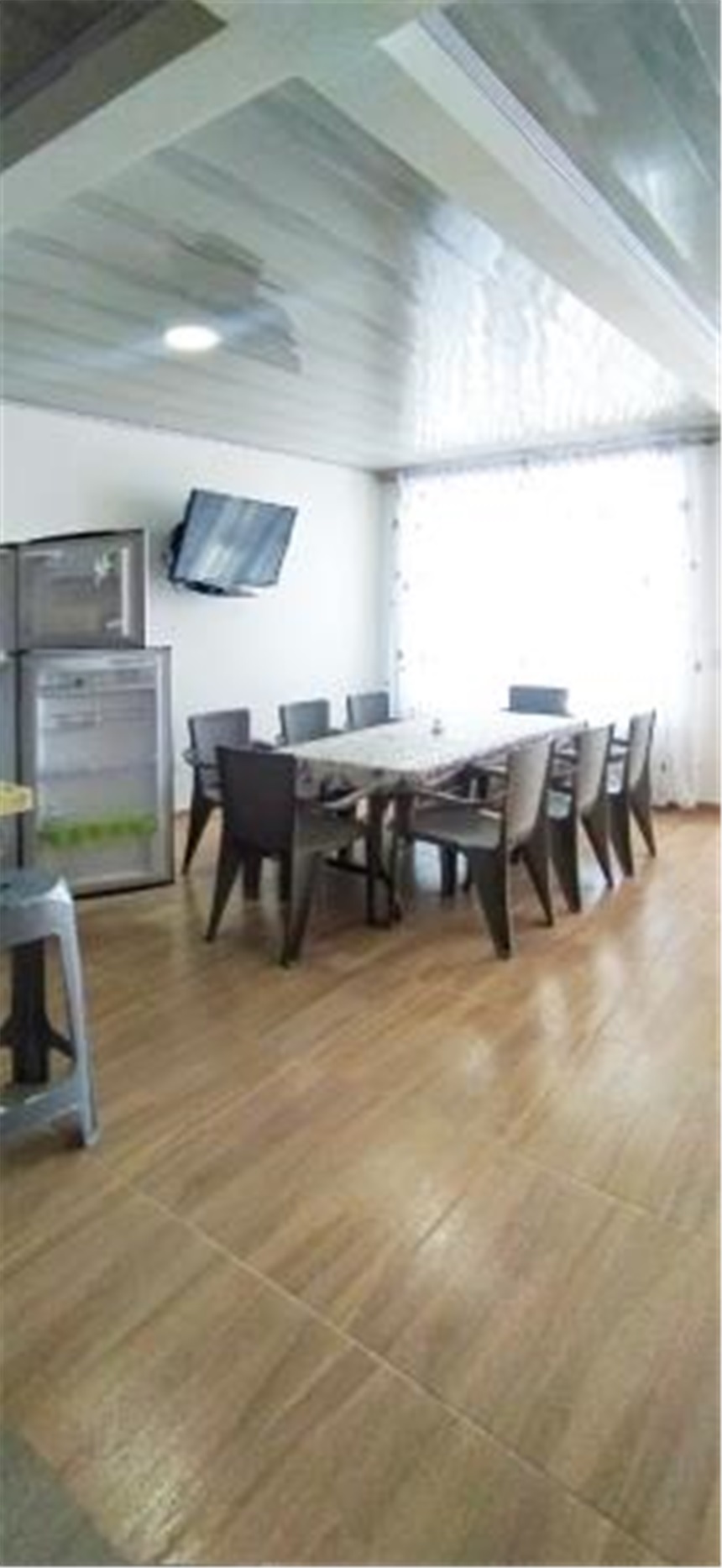 Casa de 4 alcobas en venta en Quintas De Flandes, Girardot, 179 m² · foto 2 de 24