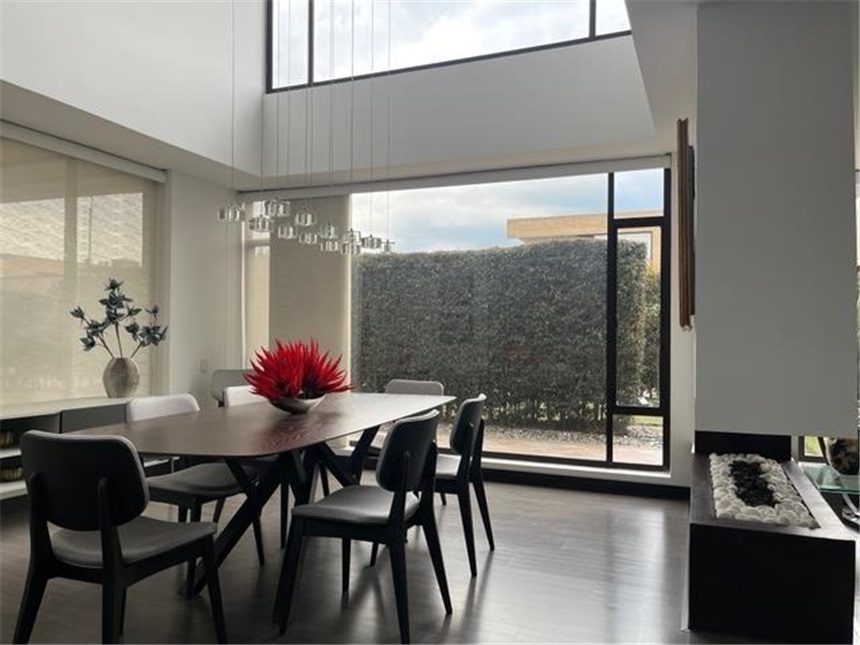 Casa en venta en Guaymaral, Bogotá · foto 3 de 24