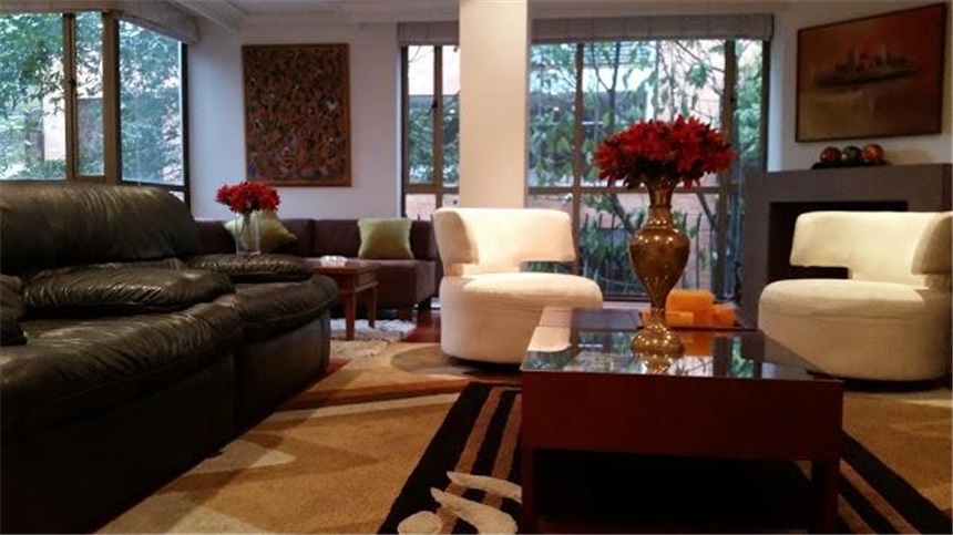 Apartamento en venta en Santa Barbara, Bogotá · foto 2 de 24