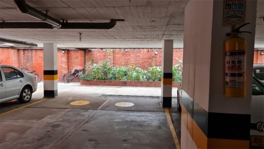 Piso – Bogotá, Bosque Popular, Localidad Engativá - Más