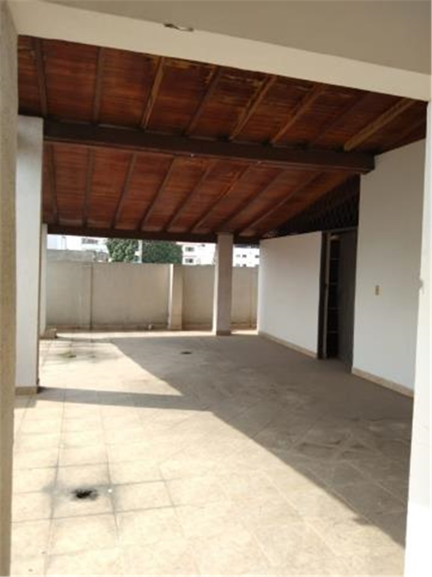Local en Arriendo - Vista 5