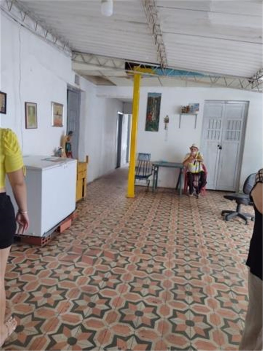 Edificio en venta en Centro, Cúcuta, 373 m² · foto 5 de 9