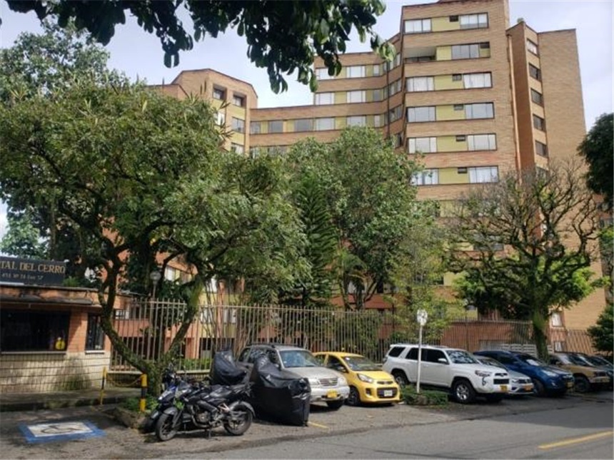 Apartamento en venta en Portal de la sierra, Envigado