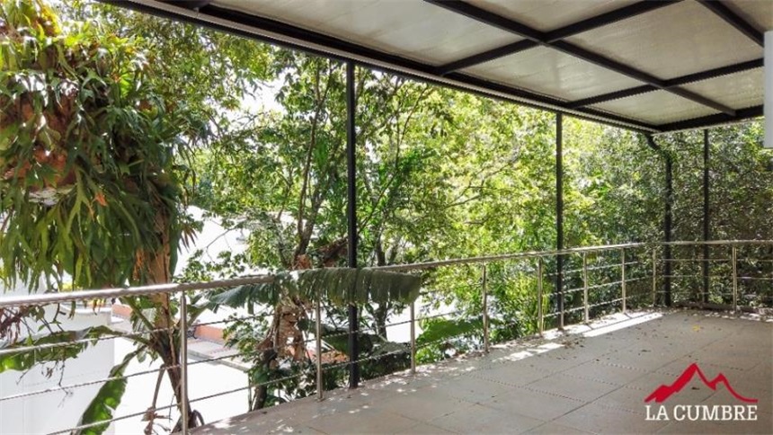 Casa de 3 alcobas en venta en Versalles No.2, Medellín, 400 m² · foto 12 de 22