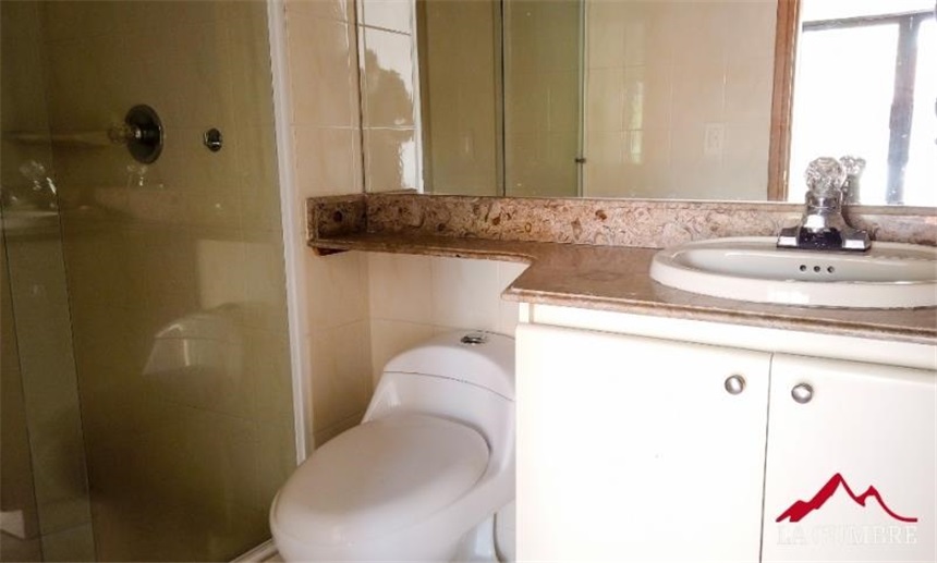 Casa de 3 alcobas en venta en Versalles No.2, Medellín, 400 m² · foto 9 de 22