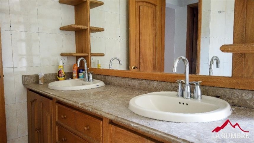 Casa de 3 alcobas en venta en Versalles No.2, Medellín, 400 m² · foto 18 de 22