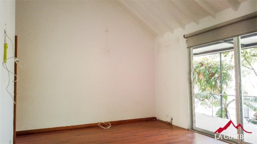 Casa de 3 alcobas en venta en Versalles No.2, Medellín, 400 m² · foto 19 de 22