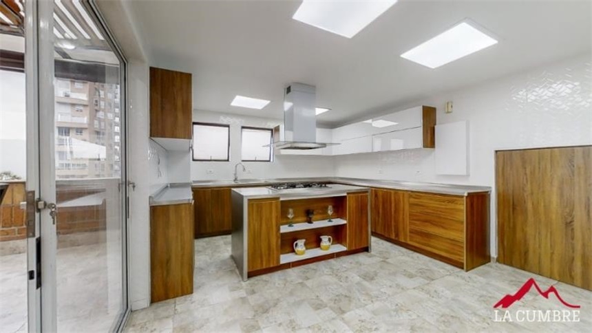 Apartamento de 4 alcobas en venta en Oriente, Medellín, 212 m² · foto 15 de 22