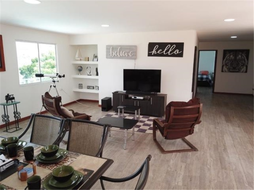 Casa en venta en Ruitoque, Girón, 445 m² · foto 8 de 22