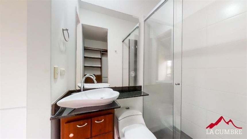 Casa de 3 alcobas en venta en Loma Del Indio, Medellín, 225 m² · foto 23 de 23