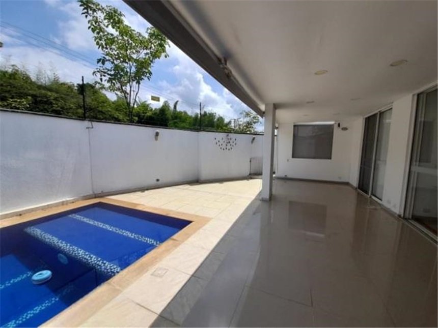 Casa de 3 alcobas en venta en El Castillo, Jamundí, 200 m² · foto 16 de 16